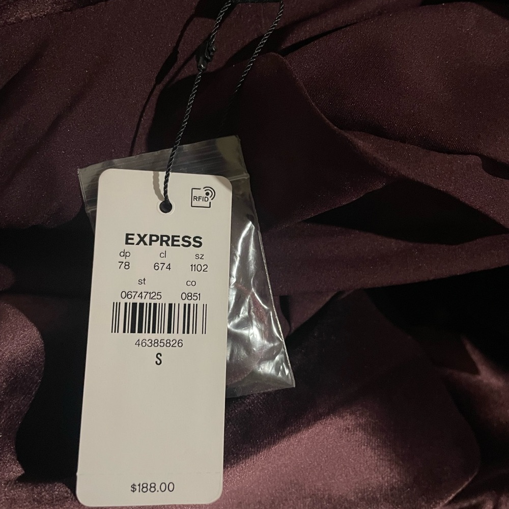 Express New - Picture 2 of 3